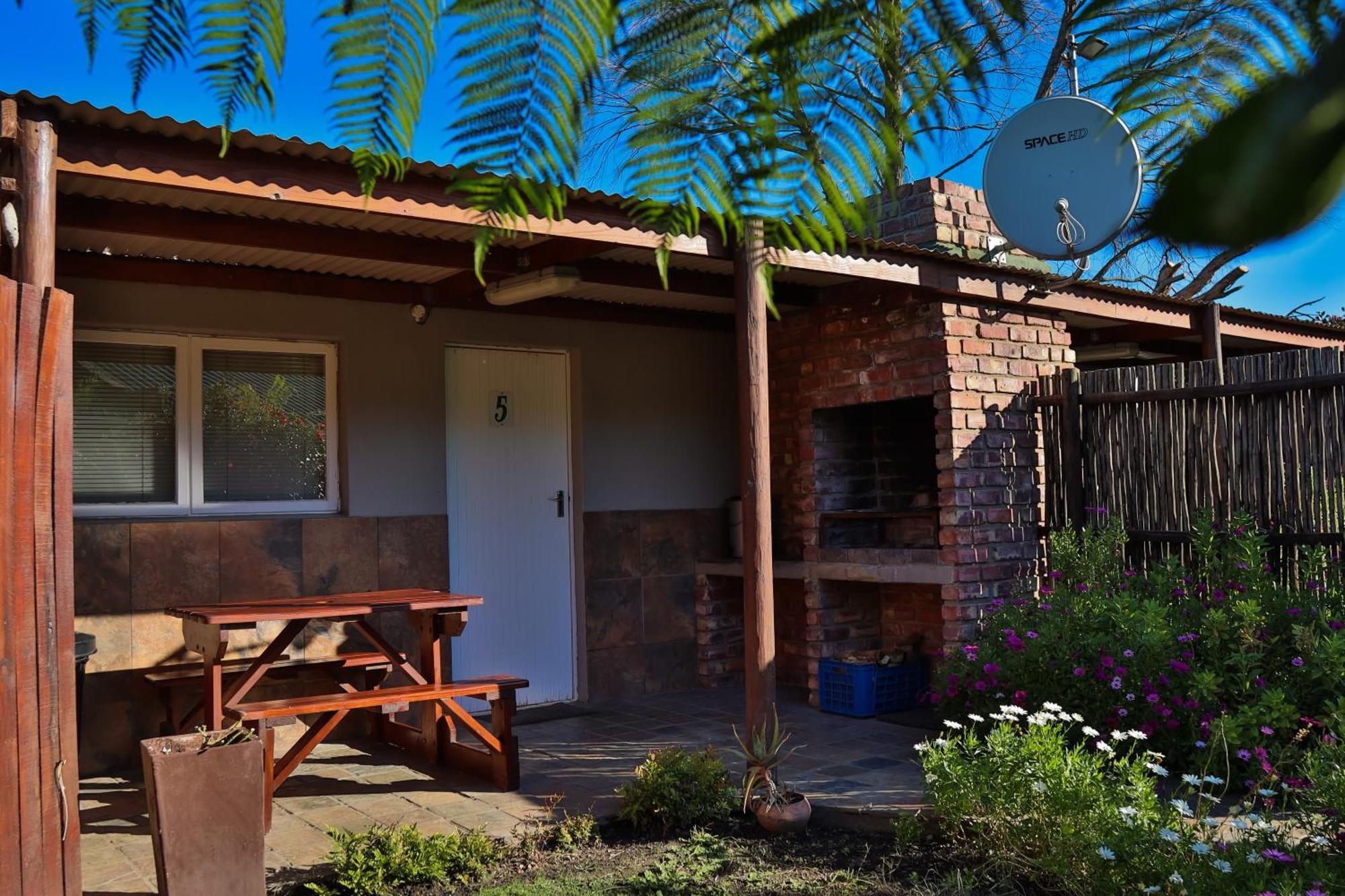 Mountain Breeze Log Cabins Stormsrivier Exterior foto